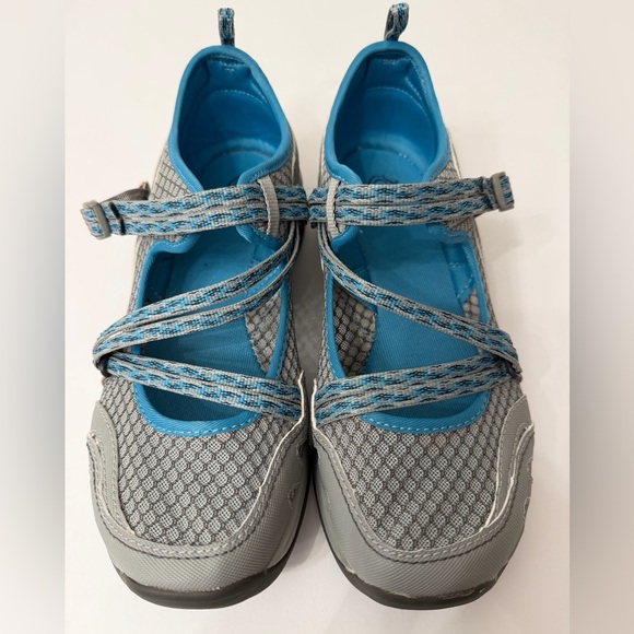 Chaco Grey and Blue Cross-Strap Outdoor Mary Jane Sneakers Size 9 - Picture 7 of 15